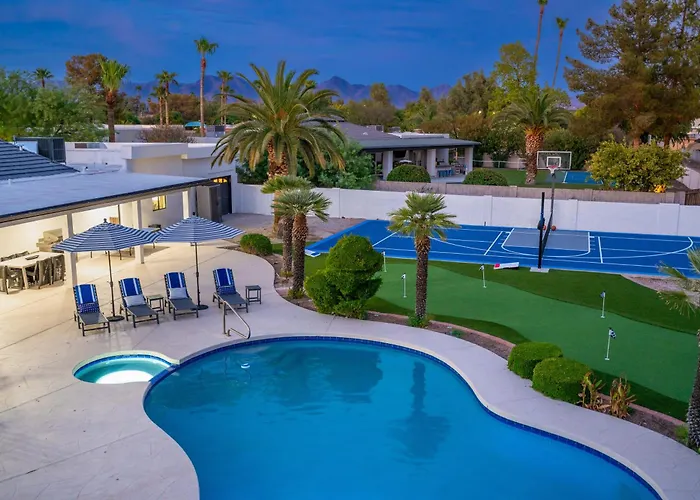 Multimillion Resortvillawaterslidepickleball Courtputtting Greenspagameroom Holiday home