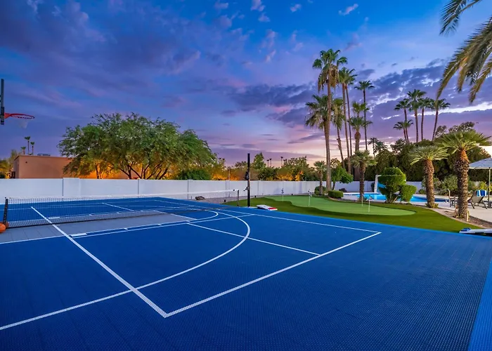 Multimillion Resortvillawaterslidepickleball Courtputtting Greenspagameroom Holiday home *