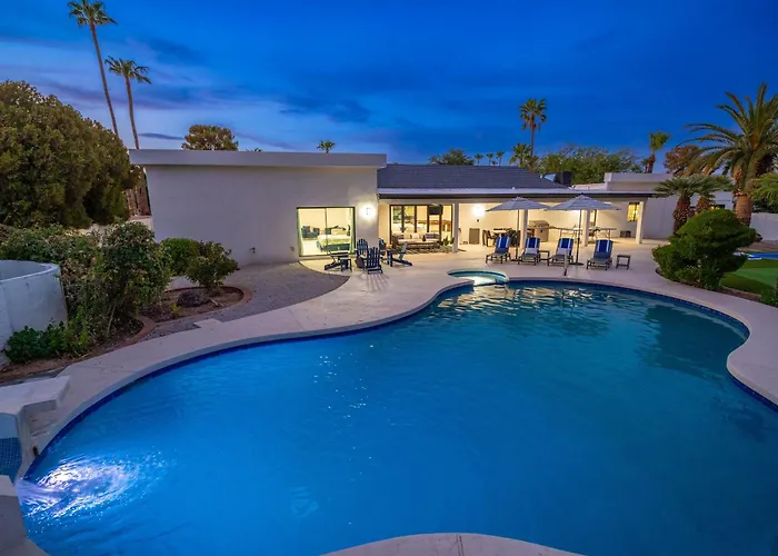 Multimillion Resortvillawaterslidepickleball Courtputtting Greenspagameroom Holiday home Scottsdale