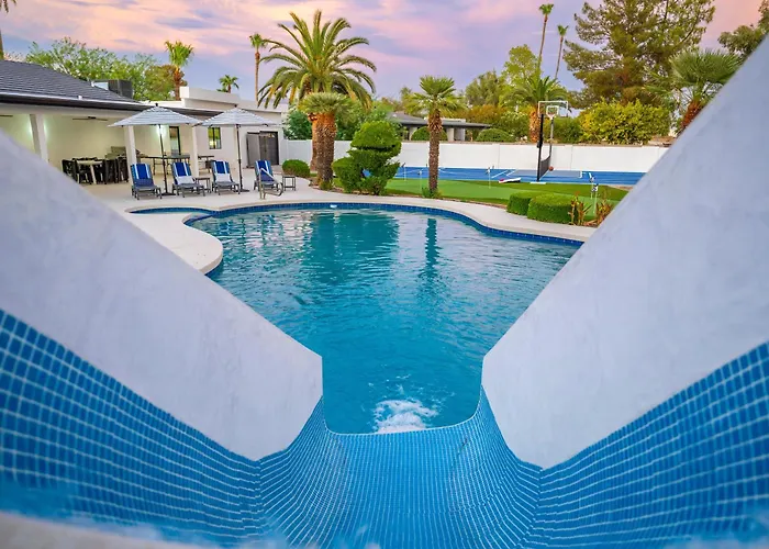 Multimillion Resortvillawaterslidepickleball Courtputtting Greenspagameroom Holiday home