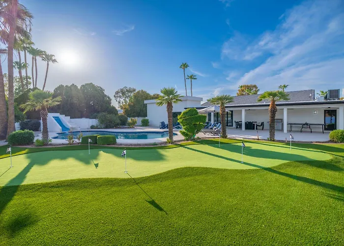Multimillion Resortvillawaterslidepickleball Courtputtting Greenspagameroom Holiday home