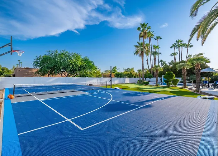 Multimillion Resortvillawaterslidepickleball Courtputtting Greenspagameroom Holiday home Scottsdale